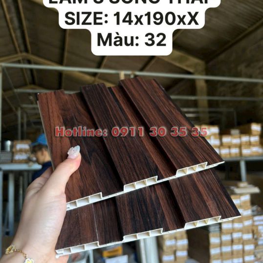 Lam 3 S&oacute;ng Thấp Nhựa Giả Gỗ| M&agrave;u 32